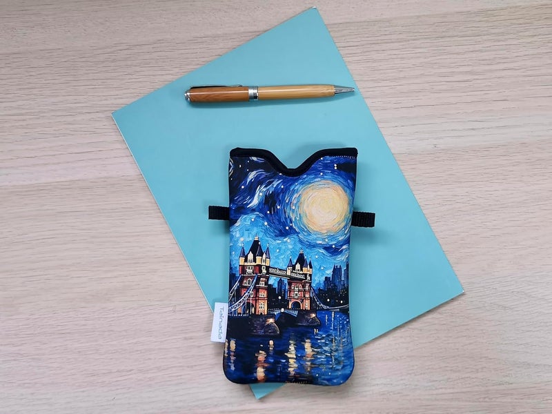Tainada Men Women Neoprene Phone Sleeve Pouch Case Bag with Crossbody Strap/Neck Lanyard for iPhone 17/16/15 Pro Max, Air, 16/15 Plus, 16e； Samsung S25+, S25, S24, A56, Z Fold7 (Tower Bridge Night) - Image 3
